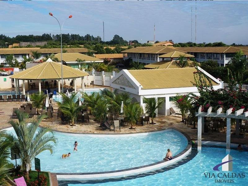 Apartamento Flat La Cqua Diroma 2 Roberto Imoveis Caldas Novas